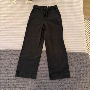 Everlane women’s Black Wide-Leg chinos